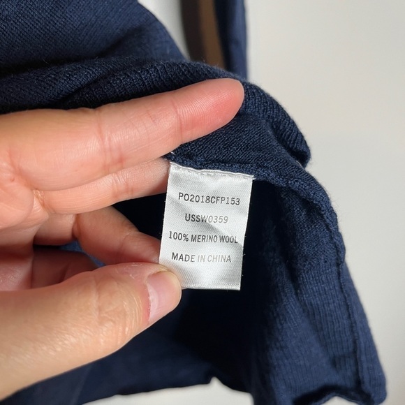 Universal Standard navy blue merino wool sweater - Picture 5 of 6
